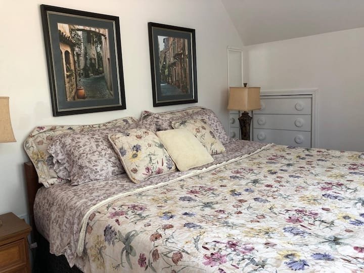 საძინებელი 4