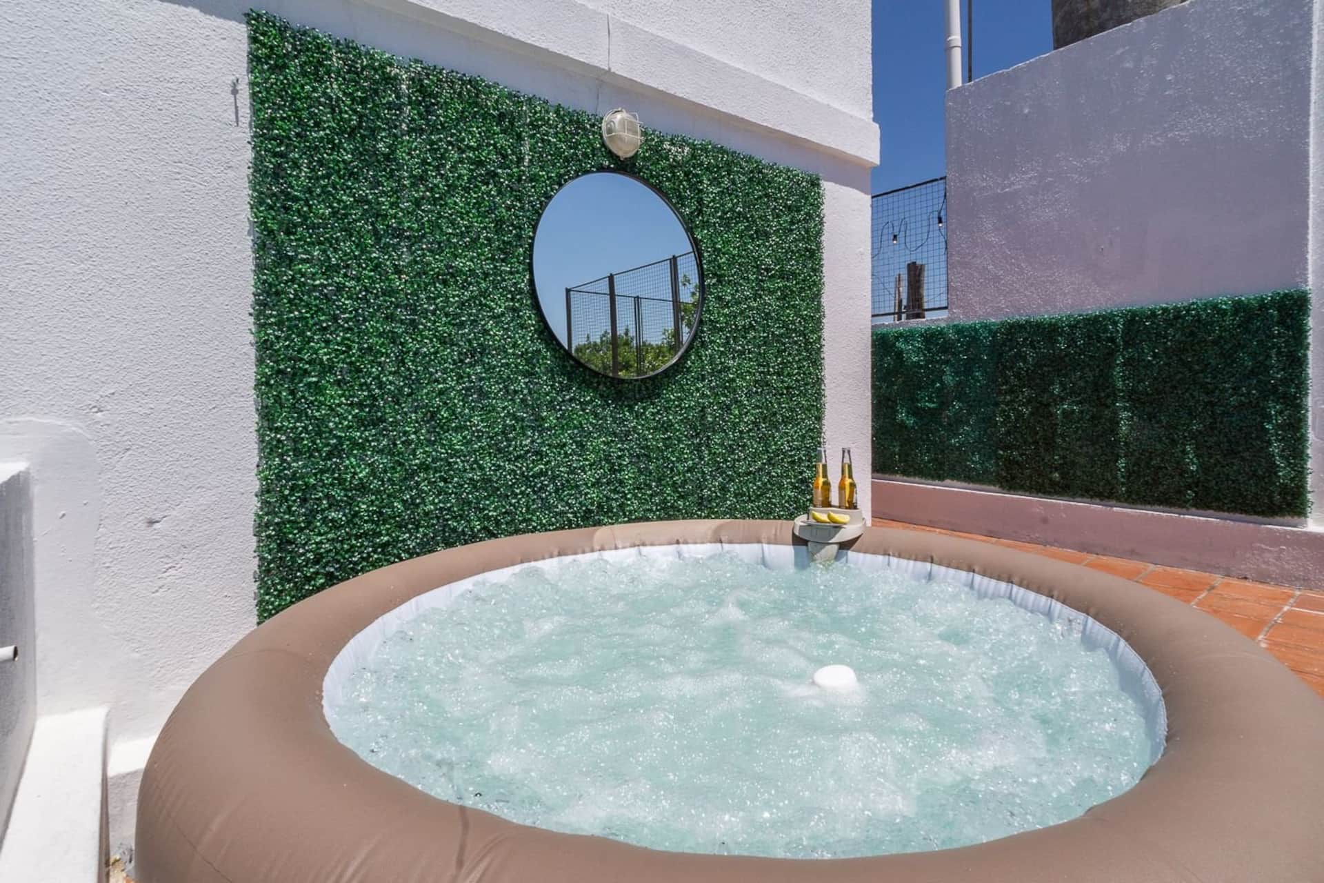 Apartamento de 4 dormitórios em Palermo com terraço privativo, área de churrasco e jacuzzi