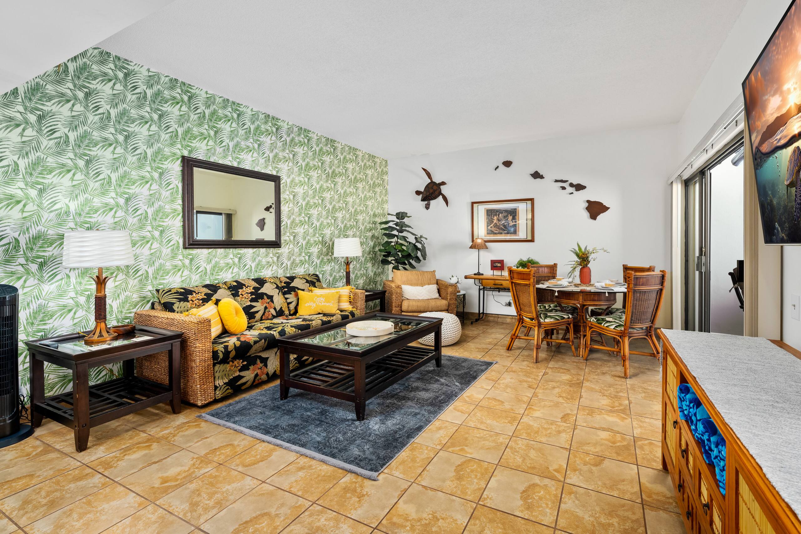 Condo in Kailua-Kona · ★4.78 · 1 bedroom · 2 beds · 1 bath - Image 3