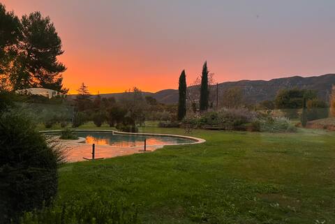 Maison Astrée - Luxury Provençal Villa Heated