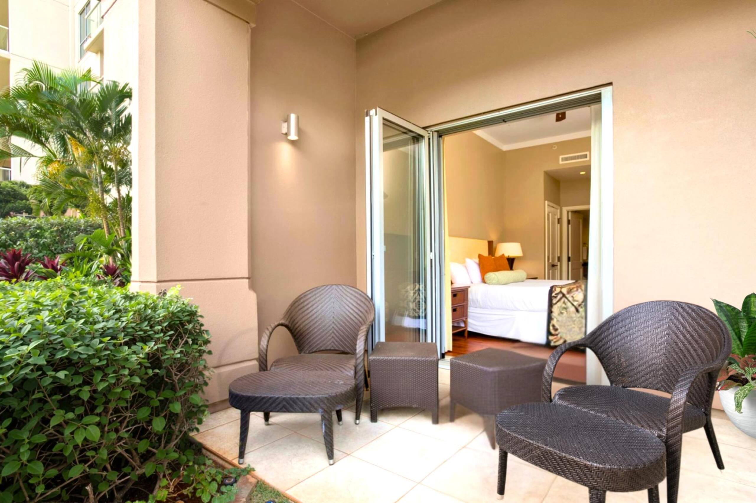 Condo in Lahaina · ★4.8 · 2 bedrooms · 3 beds · 1 bath - Image 37