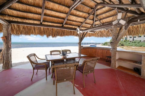 Ocean View Suite At Barnacle Resort