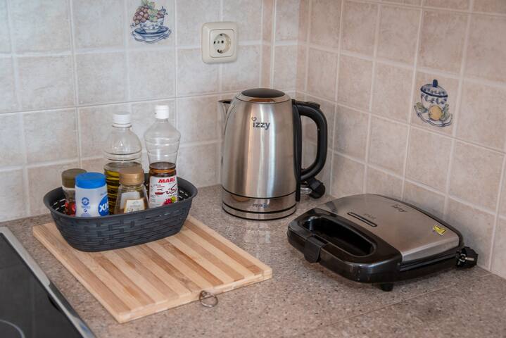 Bernie House 1 gallery image 5