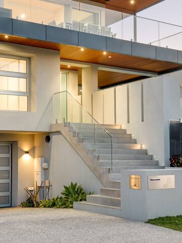 Coastal Luxury with Sunset Views . gallery image 3