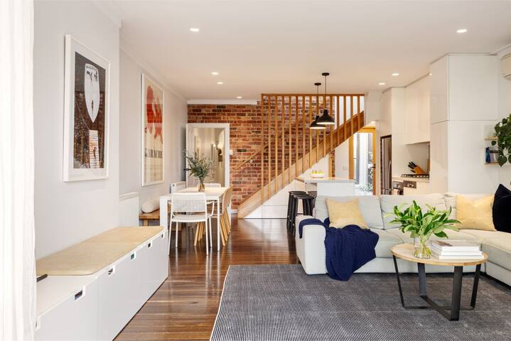 Courtside in Cremorne gallery image 2