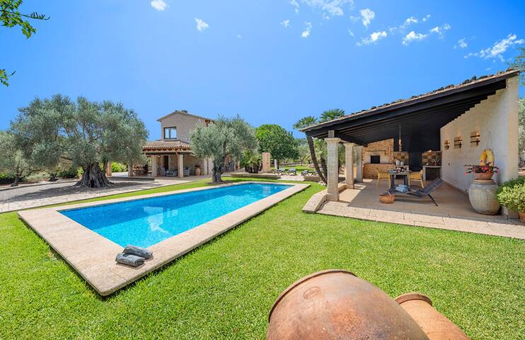 Can Pericas gallery image 3