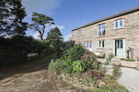 Trotters, barn conversion on edge of Mount Hawke