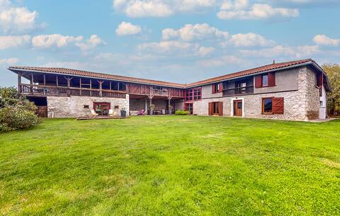 Nice home in Montrejeau with WiFi