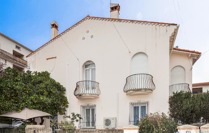 Gorgeous Home In Perpignan With Wifi - Perpignan