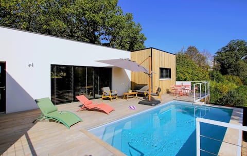 Stunning home in Suse la Rousse