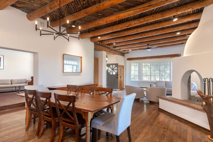 Santa Fe Vacation Rentals managed Airbnb listing 1