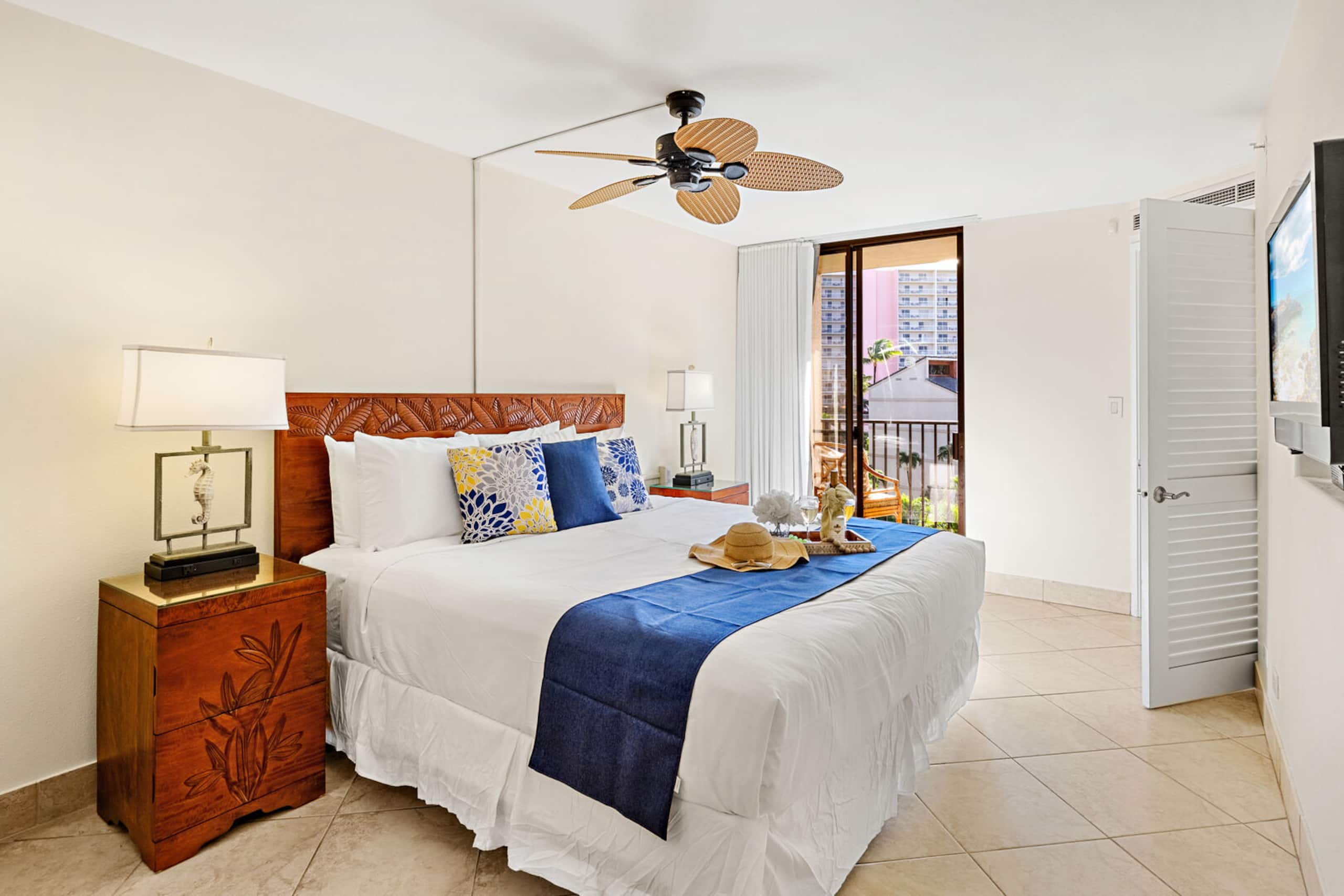 Condo in Lahaina · ★4.89 · 2 bedrooms · 4 beds · 2 private baths - Image 20