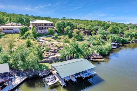 Lake Marble Falls on The Rocks | Concierge Service