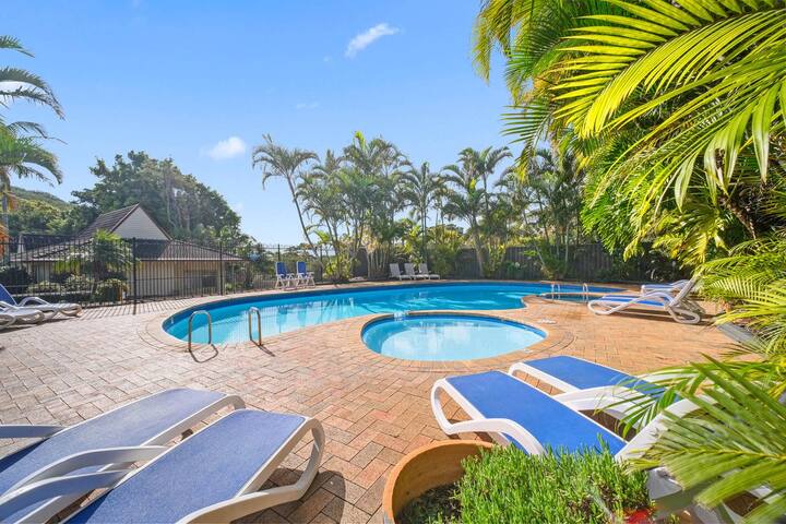 Shores Three Bedroom gallery image 4