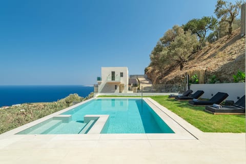 Luxury Villa Verde