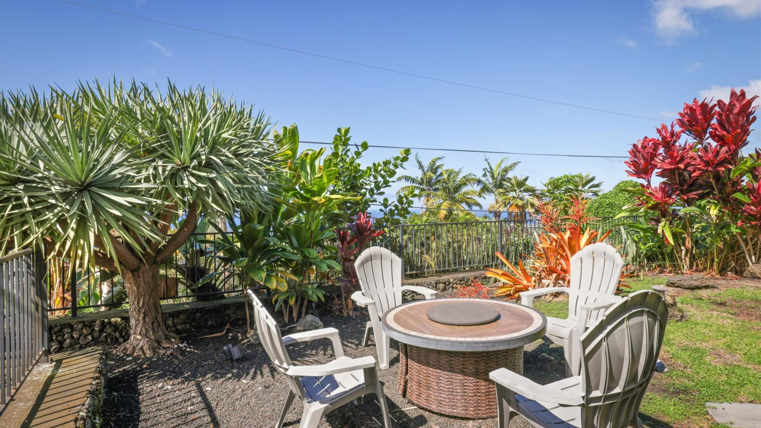 Home in Kailua-Kona · ★4.73 · 3 bedrooms · 5 beds · 3 shared baths - Image 72