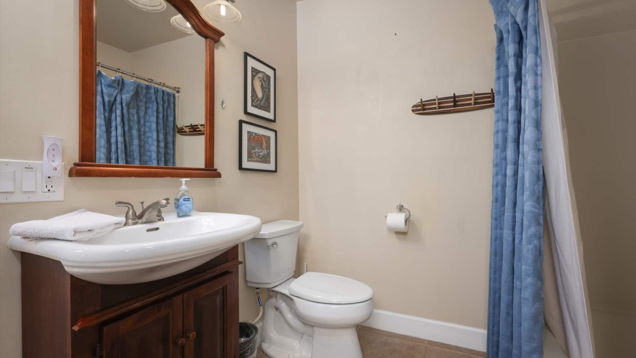 Home in Kailua-Kona · ★4.73 · 3 bedrooms · 5 beds · 3 shared baths - Image 74