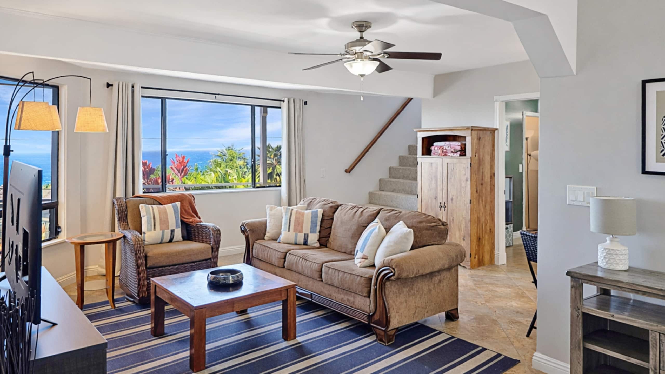 Home in Kailua-Kona · ★4.73 · 3 bedrooms · 5 beds · 3 shared baths - Image 53