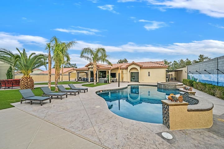 Luxury 6BR Vegas Villa | Pool & Spa • Near Strip