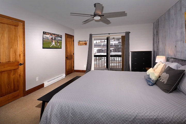 Primarni apartman s pristupom terasi, bračni krevet (1,8x2)