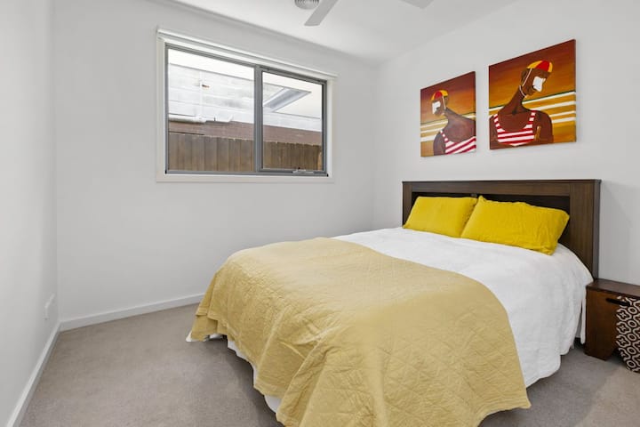 საძინებელი 3