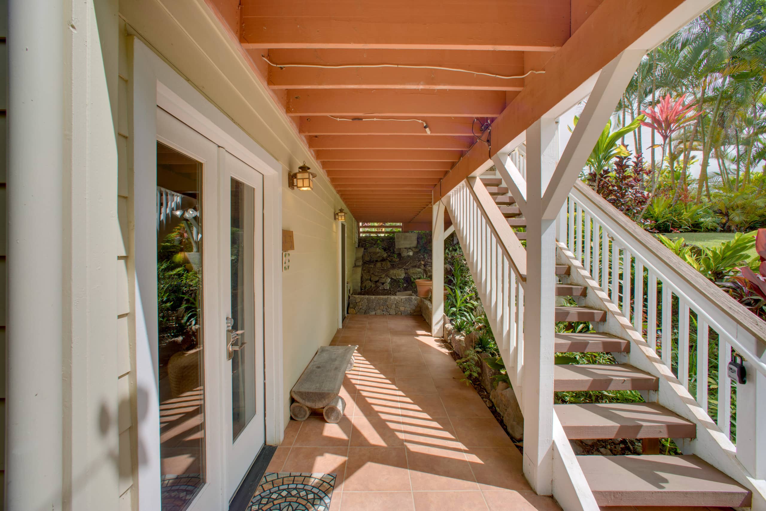 8 Mi to Magic Sands Beach: Tranquil Home w/ Lanai! - Photo 17