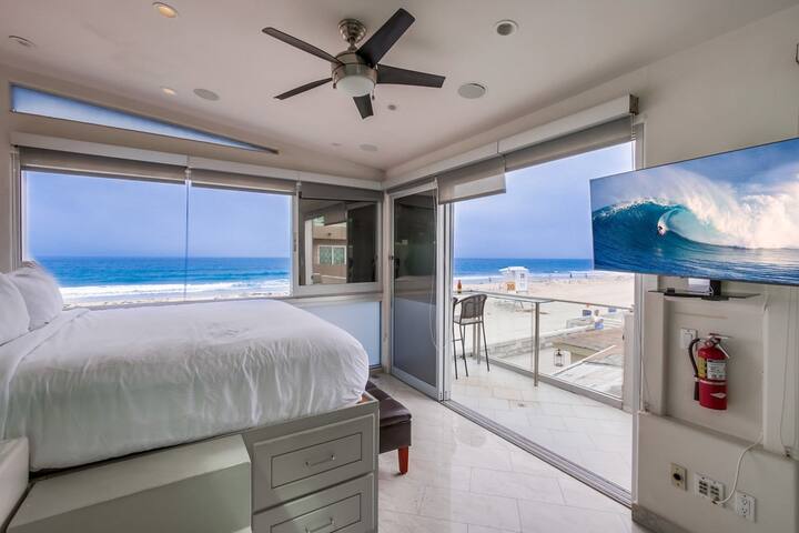 60′ of Ocean Front • 2 Levels • AC • 3 Townhomes gallery image 5