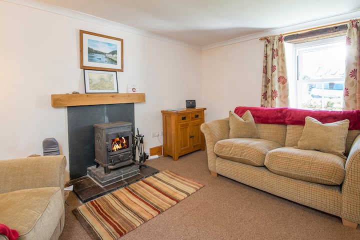 3 Tower Hill - Fishguard
