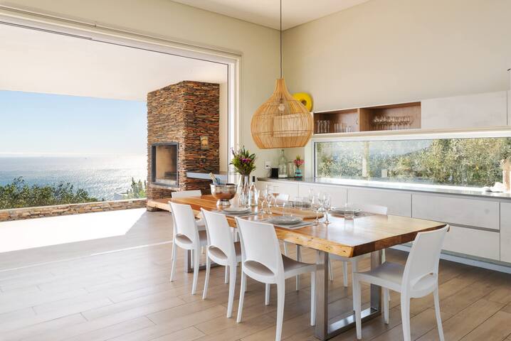 Golden View Villa gallery image 5