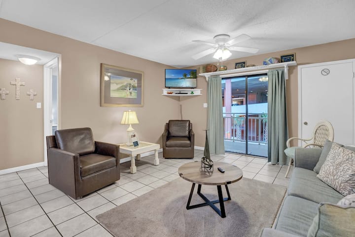 Outdoor Pool! | Gulf Front | Sugar Beach 257 - Orange Beach, AL