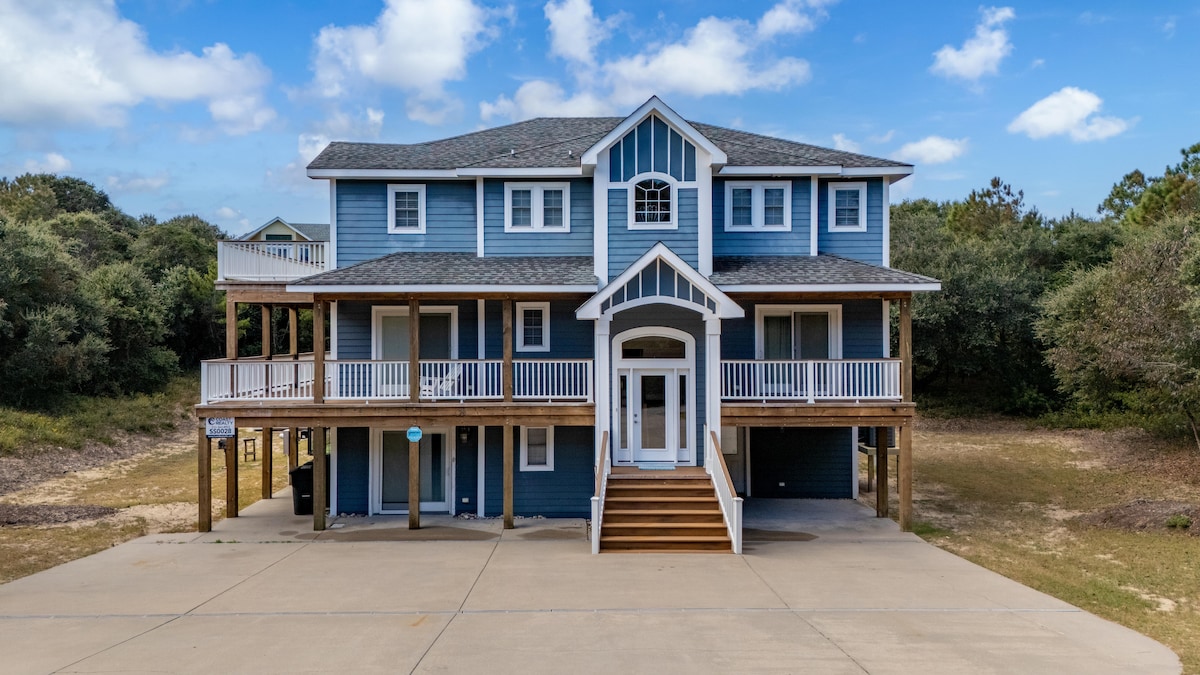 Renovated! Gorgeous Views, Private Pool, Hot Tub,