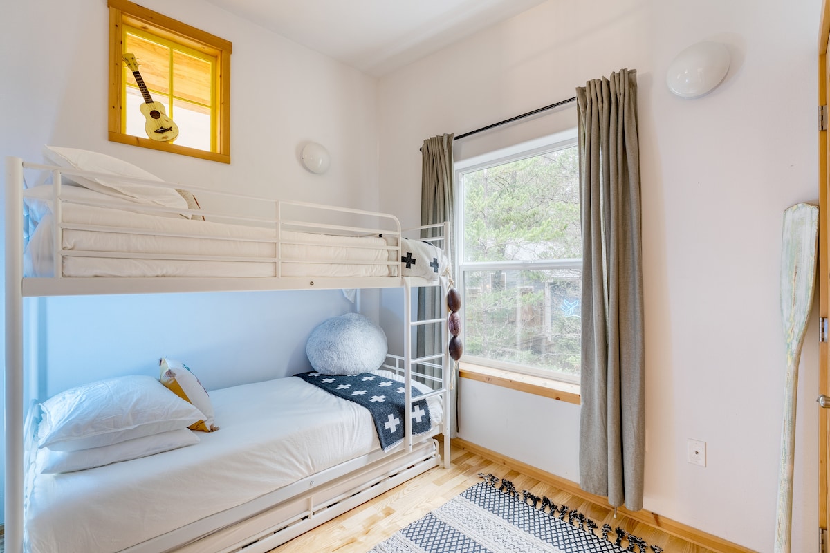 Litera individual individual con cama nido