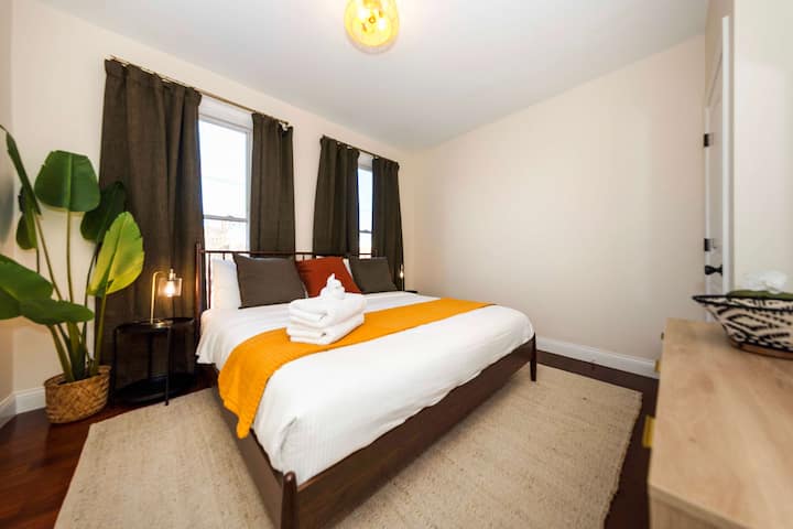 Საწოლი დიდი ზომის - საძინებელი №2