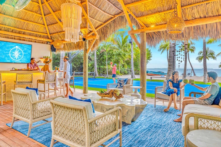 ラ*ロ様 PHARFAITE Beach Parlor ビーチパーラー チョコレ Private Beach / Pickleball Court and Tiki Bar - Houses for Rent in