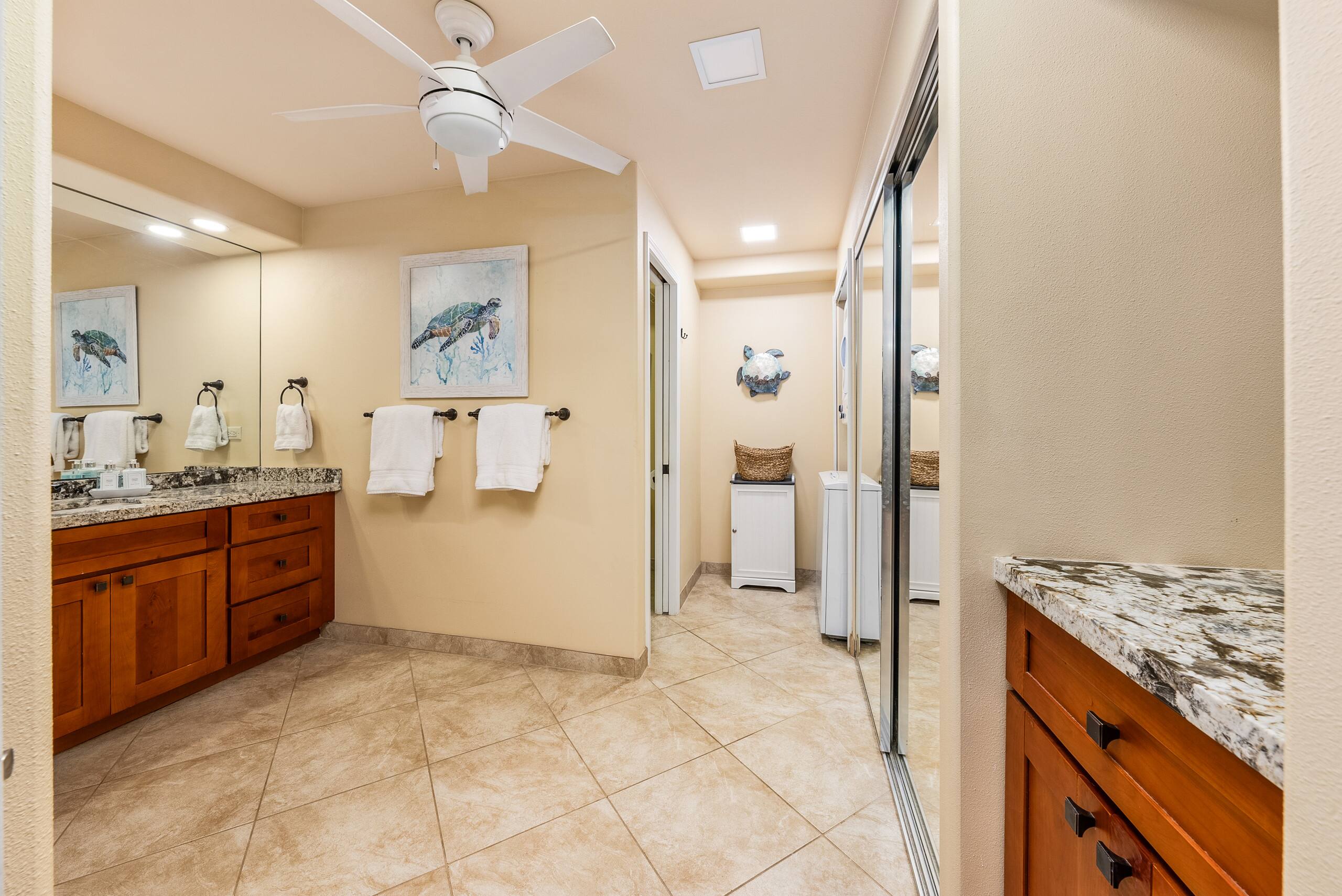 Condo in Lahaina · ★5.0 · 1 bedroom · 2 beds · 1 bath - Image 19