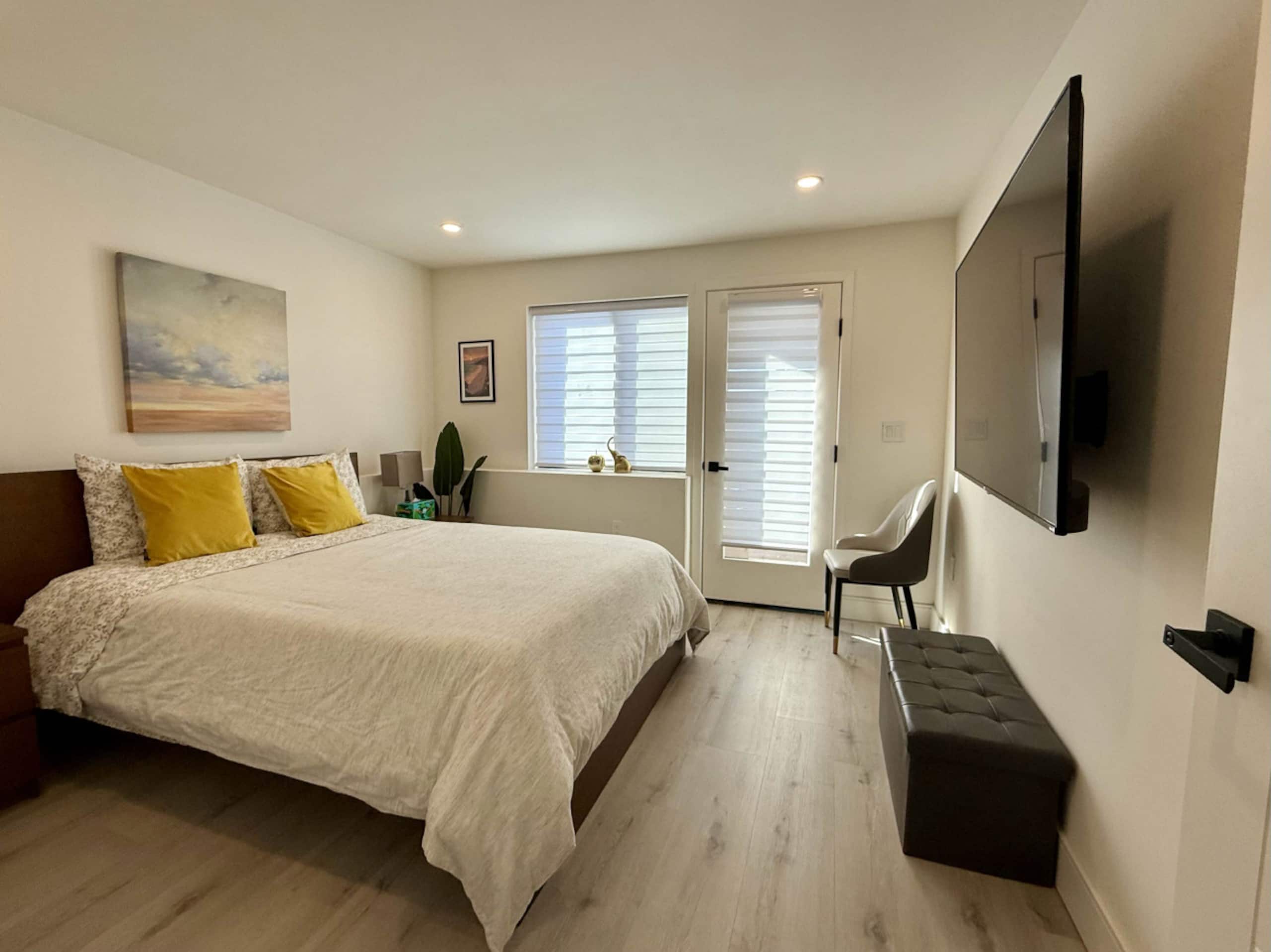 Home in San Francisco · ★4.91 · 2 bedrooms · 3 beds · 1 bath - Image 36