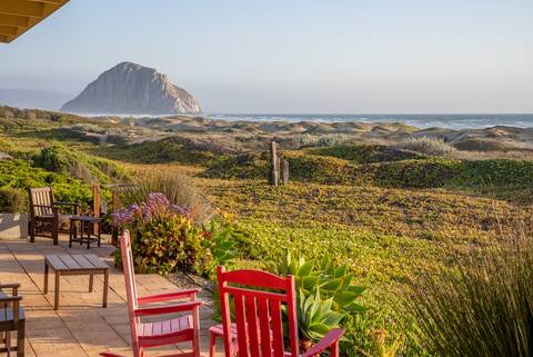 Spectacular Oceanfront Compound!