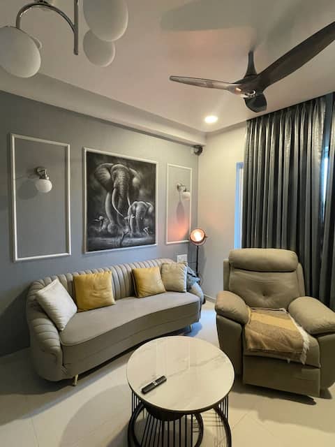 Sparrow : 2BHK Modern AC Flat on Baner Road, Pune