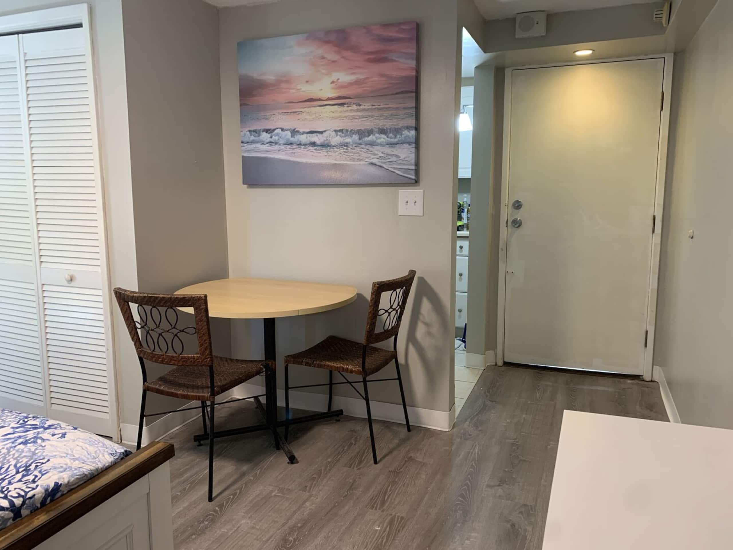 Condo in Honolulu · ★4.58 · 1 bedroom · 1 bed · 1 private bath - Image 5