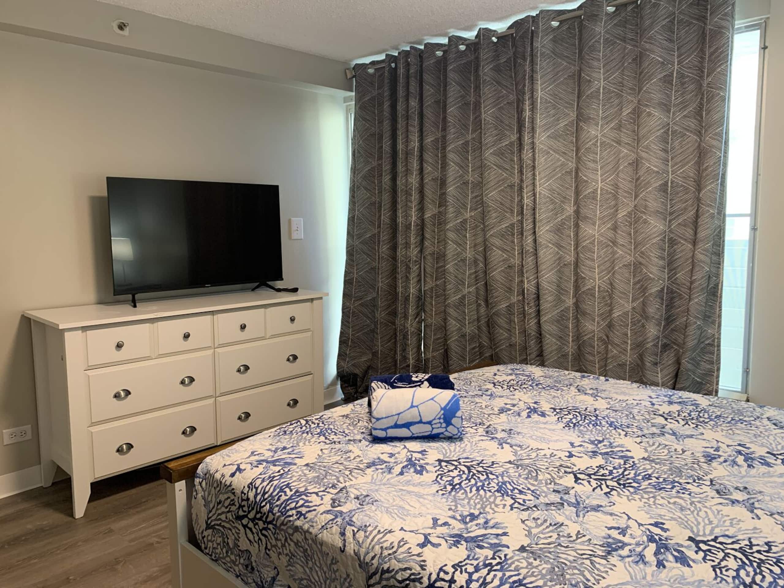 Condo in Honolulu · ★4.58 · 1 bedroom · 1 bed · 1 private bath - Image 2