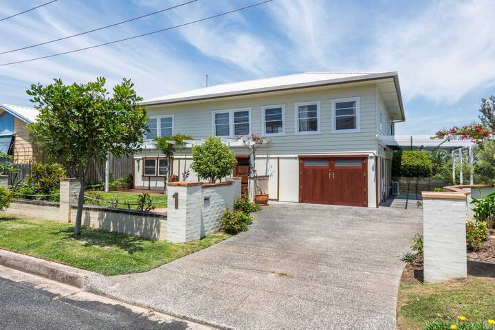 Sunset House – Oceanstays