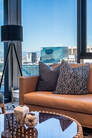 Spacious 2-Bed at The Rubik with Mountain View’s gallery image 4