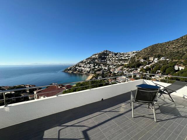 Villa Eden Roc Av-22 gallery image 3