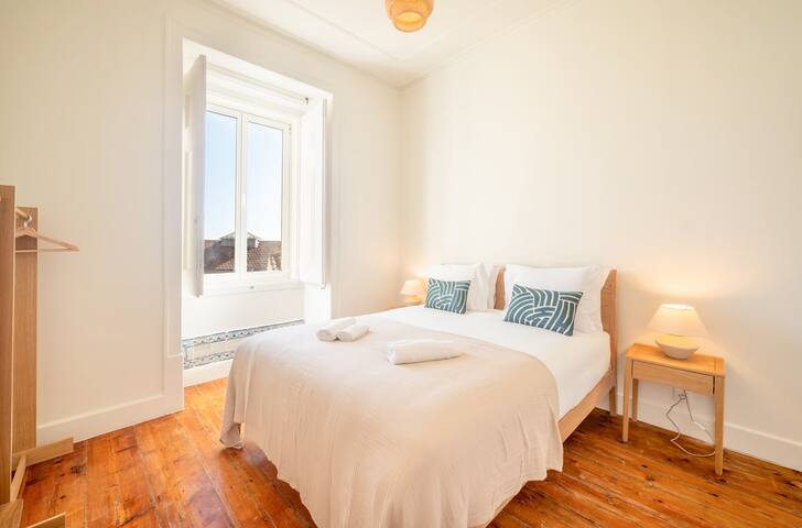 GuestReady – A perfect home in the heart of Lisbon gallery image 3