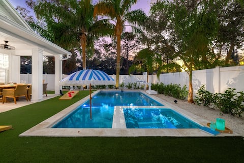 Top-earning Airbnb listing in Jacksonville Beach, 5 bedrooms
