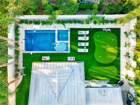 Luxury Beach Estate w/Heated Pool, Spa & Golf Cart