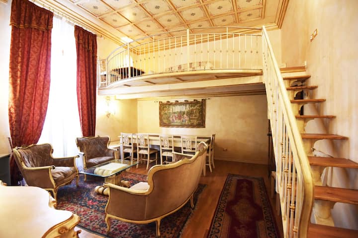 Luxury Loft with Air Conditioning in the city cent