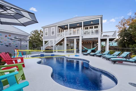 Southern Beach Beauty | 2 Min Walk to Sand