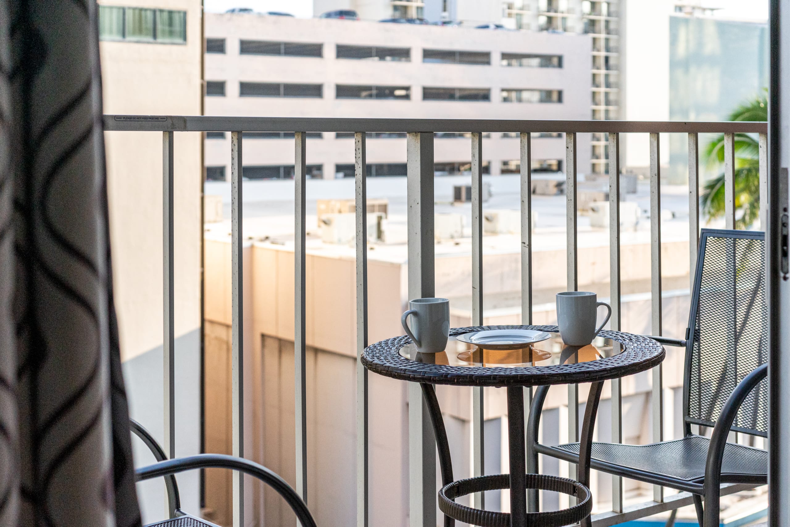 Cozy Studio In Heart Of Waikiki - Free Parking - Image 13