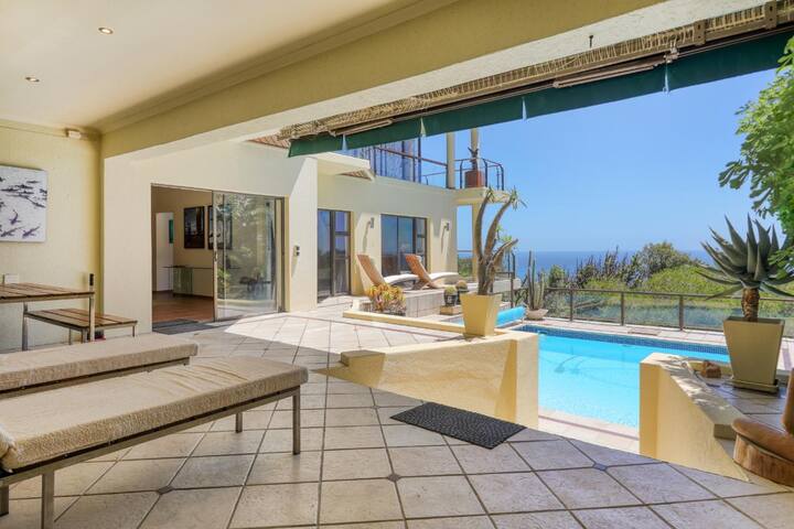 Villa Sol Camps Bay – Family Villa with 360 views gallery image 3
